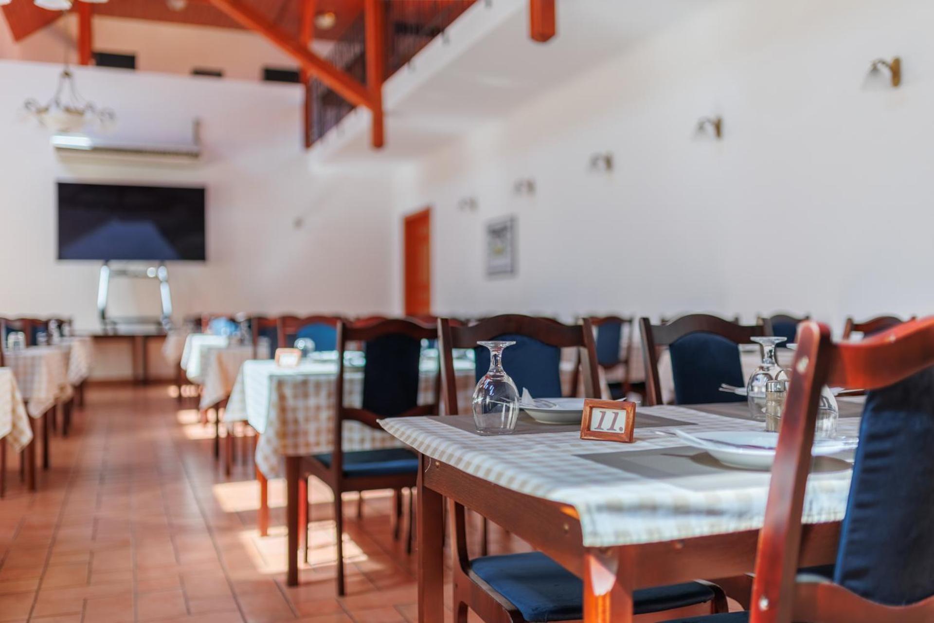 100 Eves Fogado Bed & Breakfast Szatymaz Exterior foto